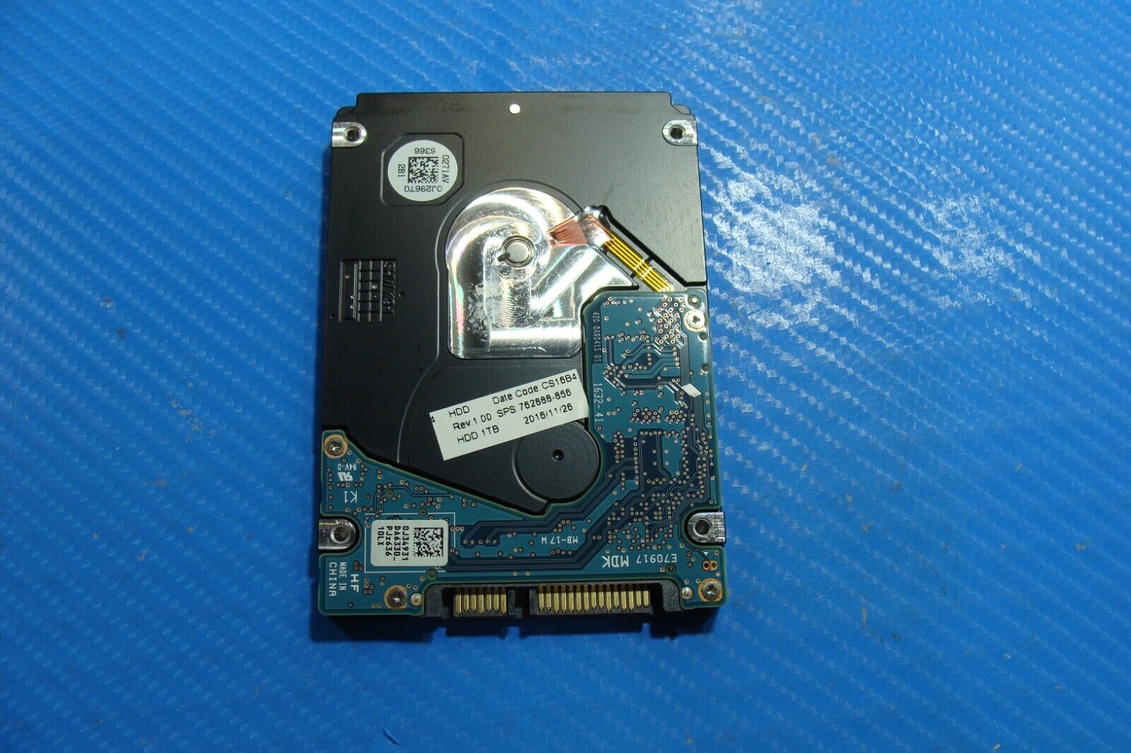 HP 15t-as100 HGST 1TB SATA 2.5