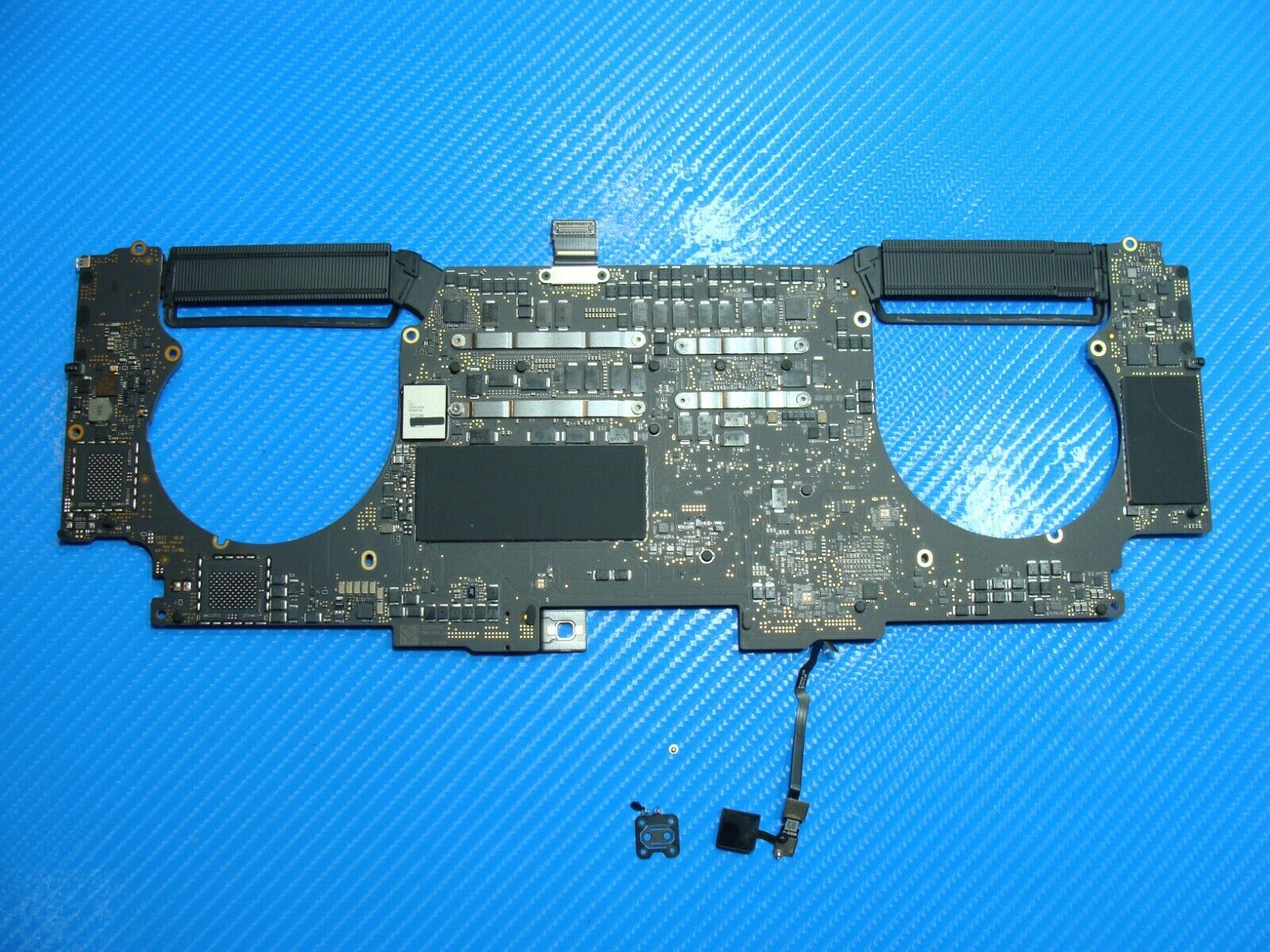 $519.99 | MacBook Pro A1990 2018 MR932LL/A i7 2.2/16/512 Logic Board 661-09990 w/Touch ID