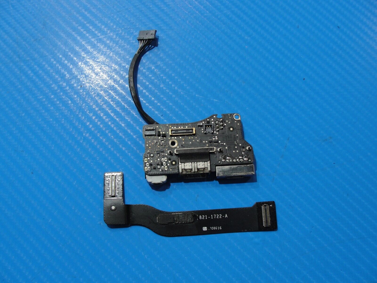 MacBook Air A1466 Early 2015 MJVE2LL/A MJVG2LL/A 13