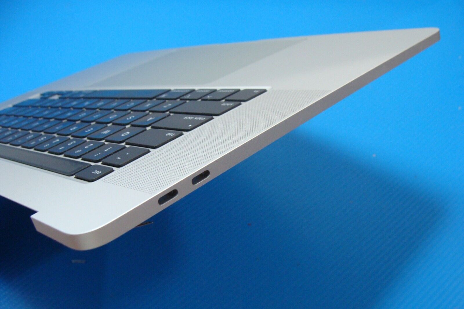 MacBook Pro A2141 16