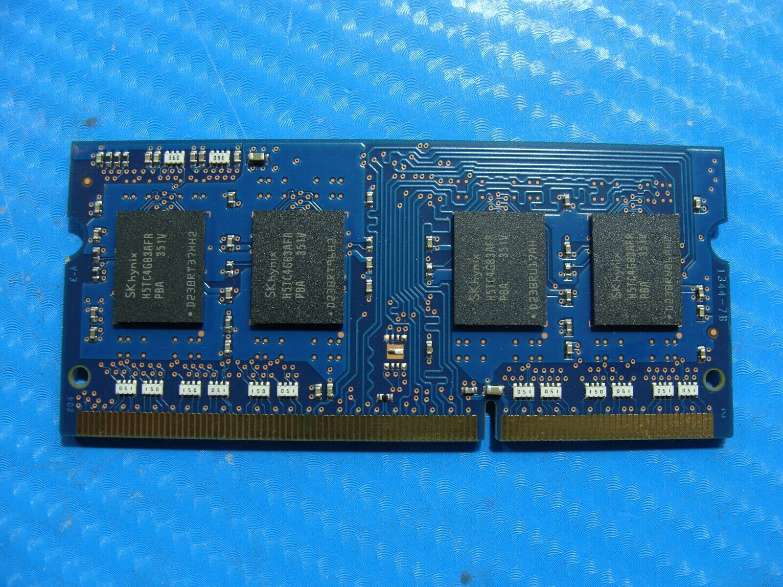 Dell 15 7537 SK Hynix 4GB 1Rx8 PC3L-12800S Memory RAM SO-DIMM HMT451S6AFR8A-PB