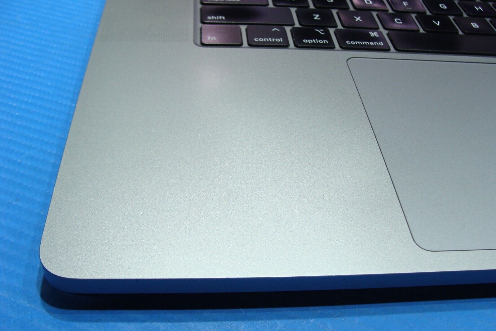 Apple MacBook Pro A2141 16