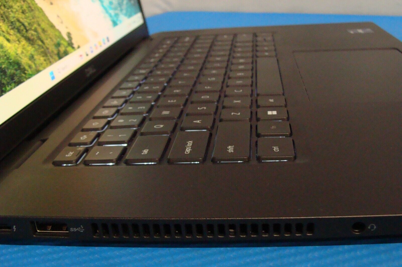 Dell Latitude 7530  Laptop 15.6