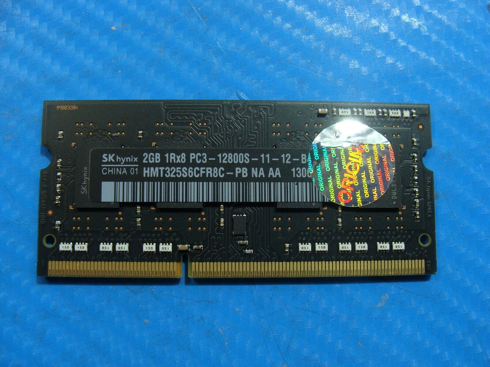 MacBook Pro A1286 SK hynix 2GB PC3-12800S Memory RAM SO-DIMM HMT325S6CFR8C-PB