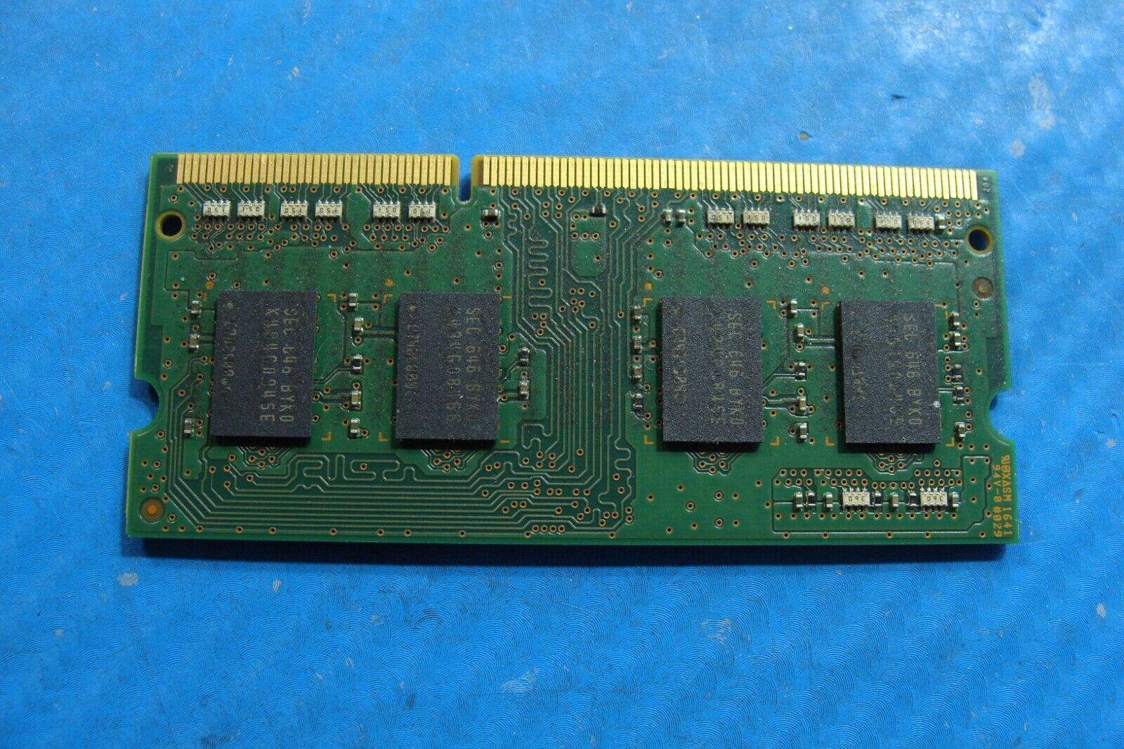 Lenovo 11E Samsung 4GB 1Rx8 PC3L-12800S Memory RAM SO-DIMM M471B5173EB0-YK0