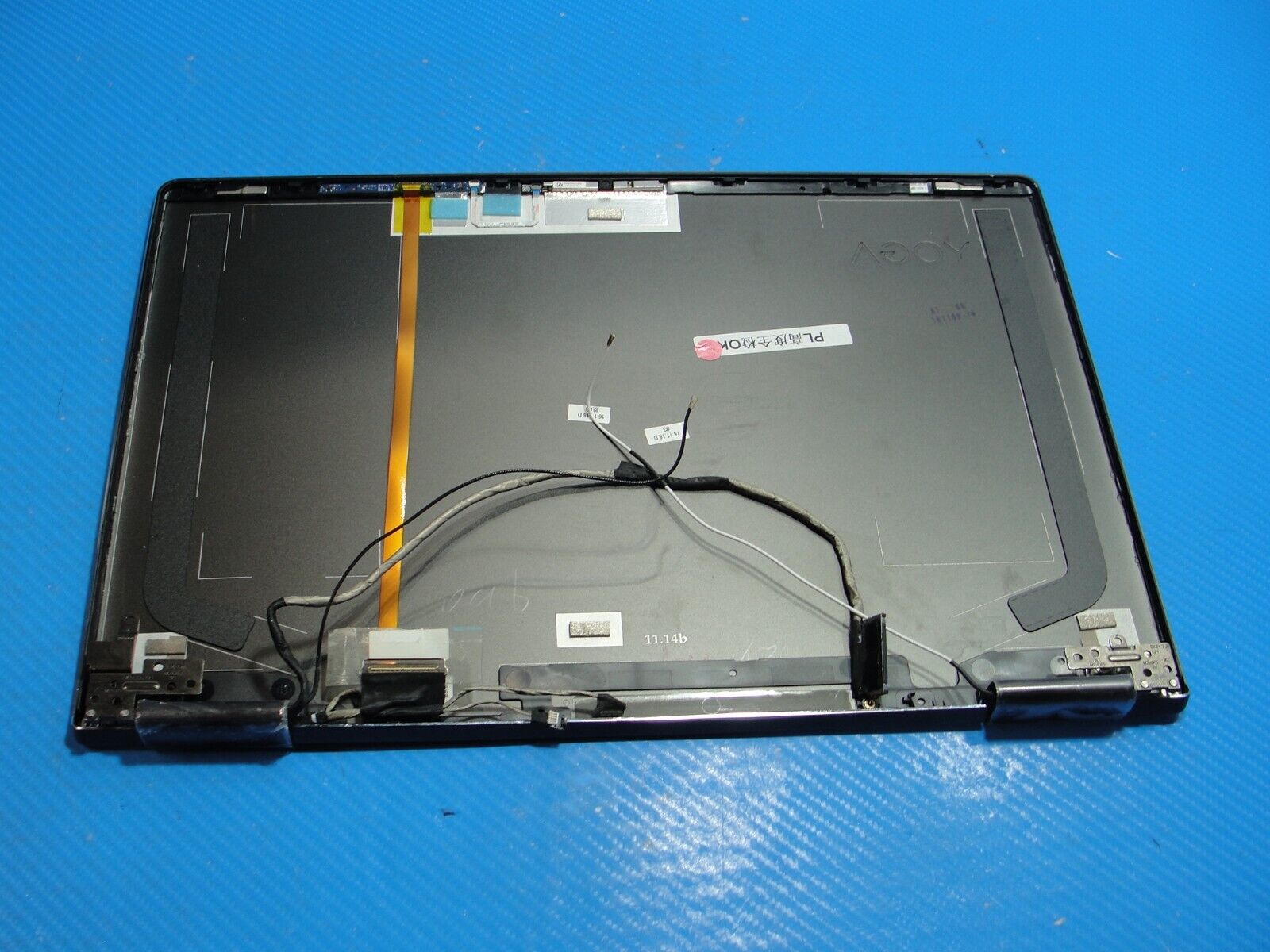 Lenovo Yoga 710-15IKB 15.6