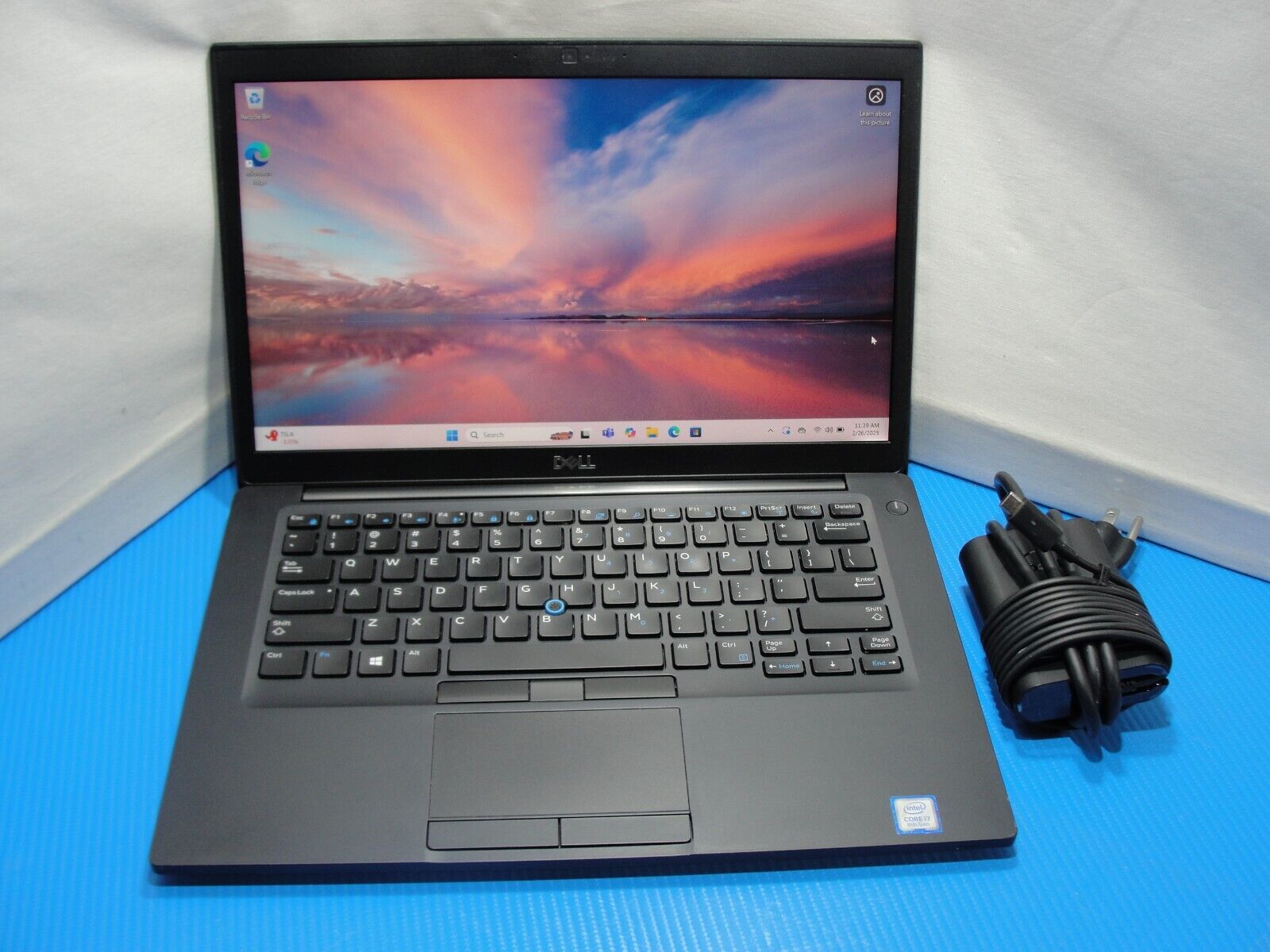 Dell Latitude 7480 14”Intel Core i7-8650U 1.9GHz 16GB SSD Reset 512GB- Charger