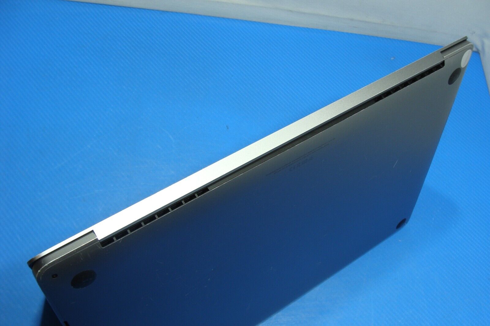 Apple MacBook Pro A2141 16