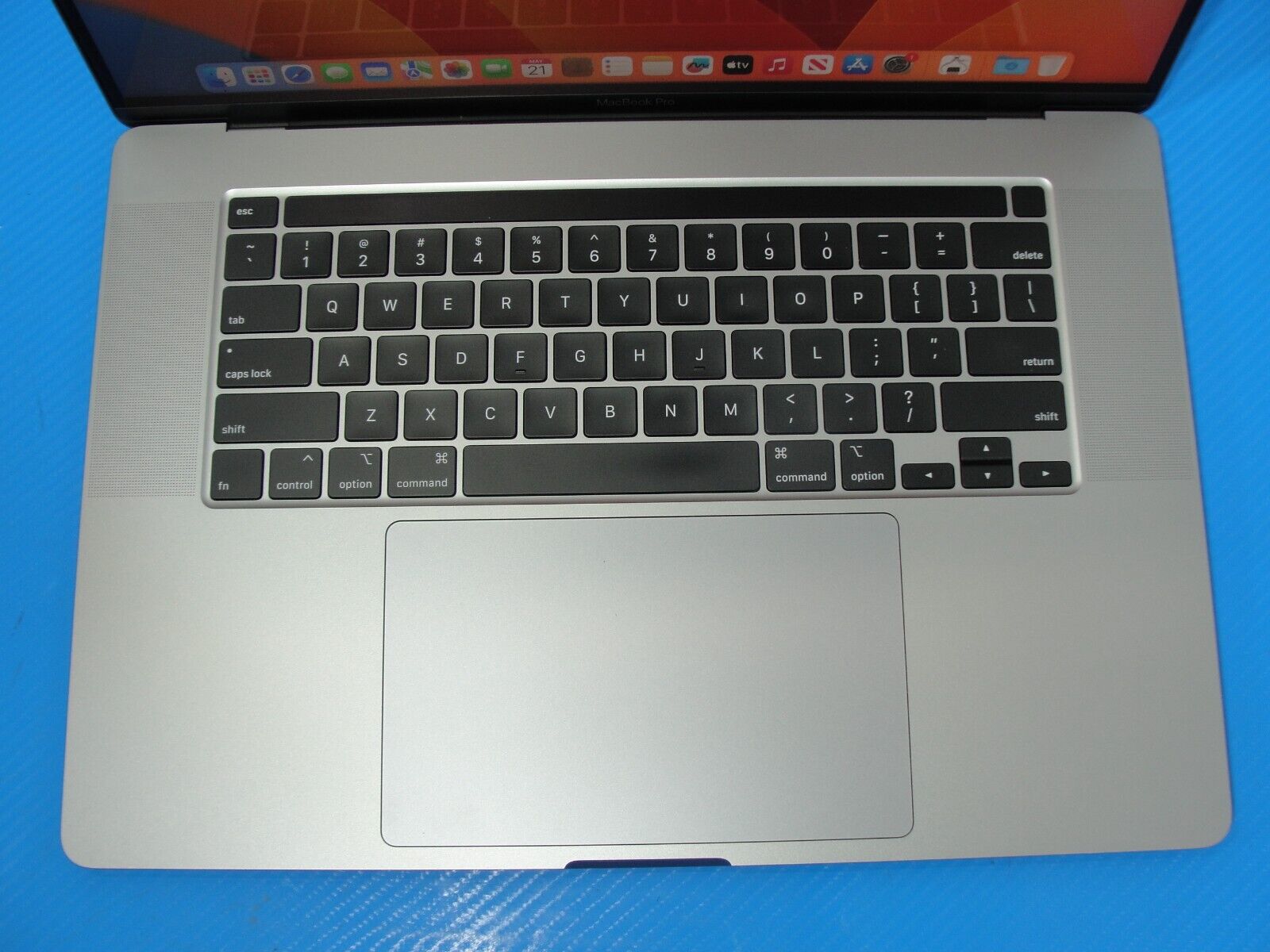 44cycle Apple MacBook Pro 16