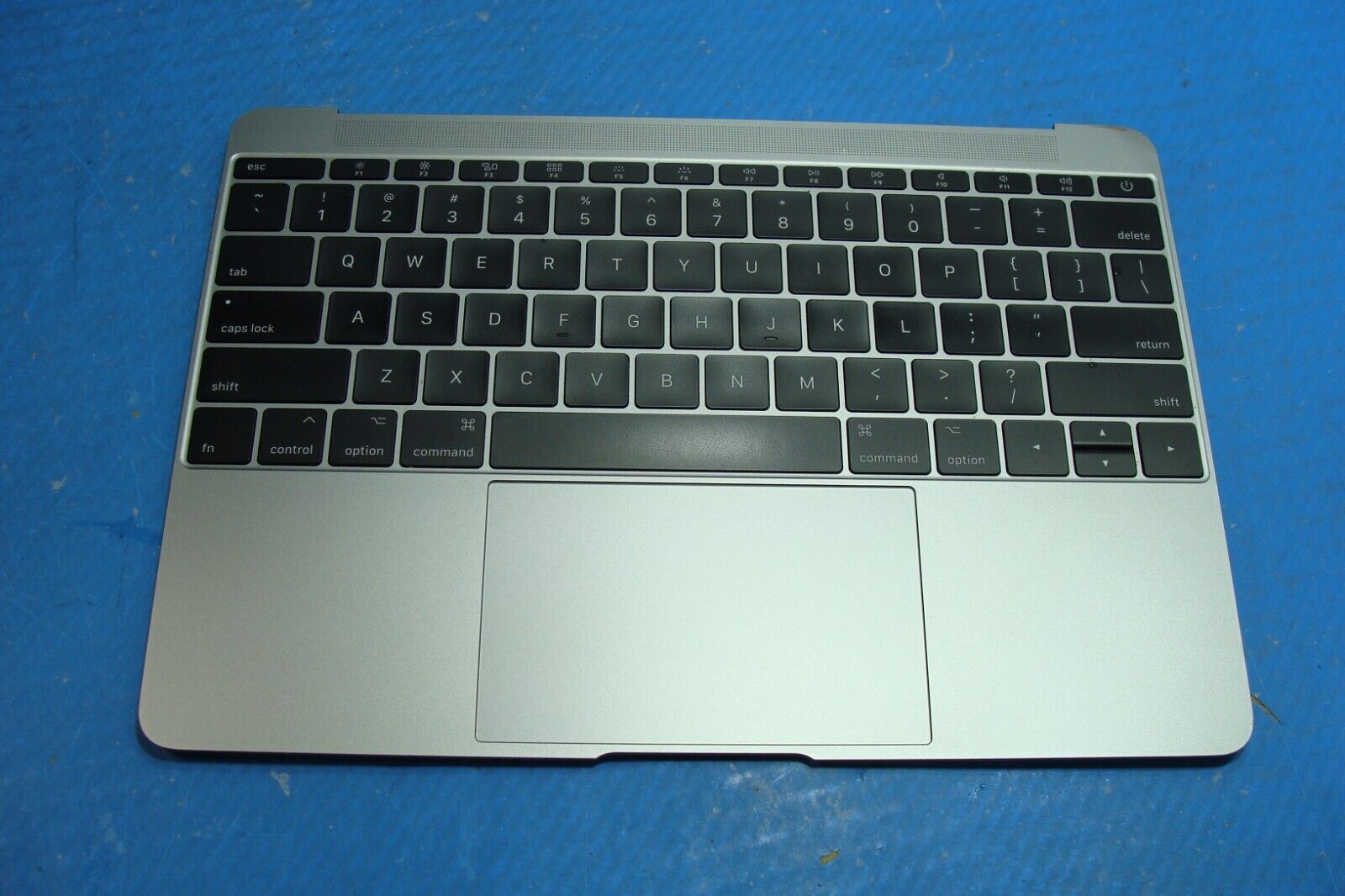 MacBook 12