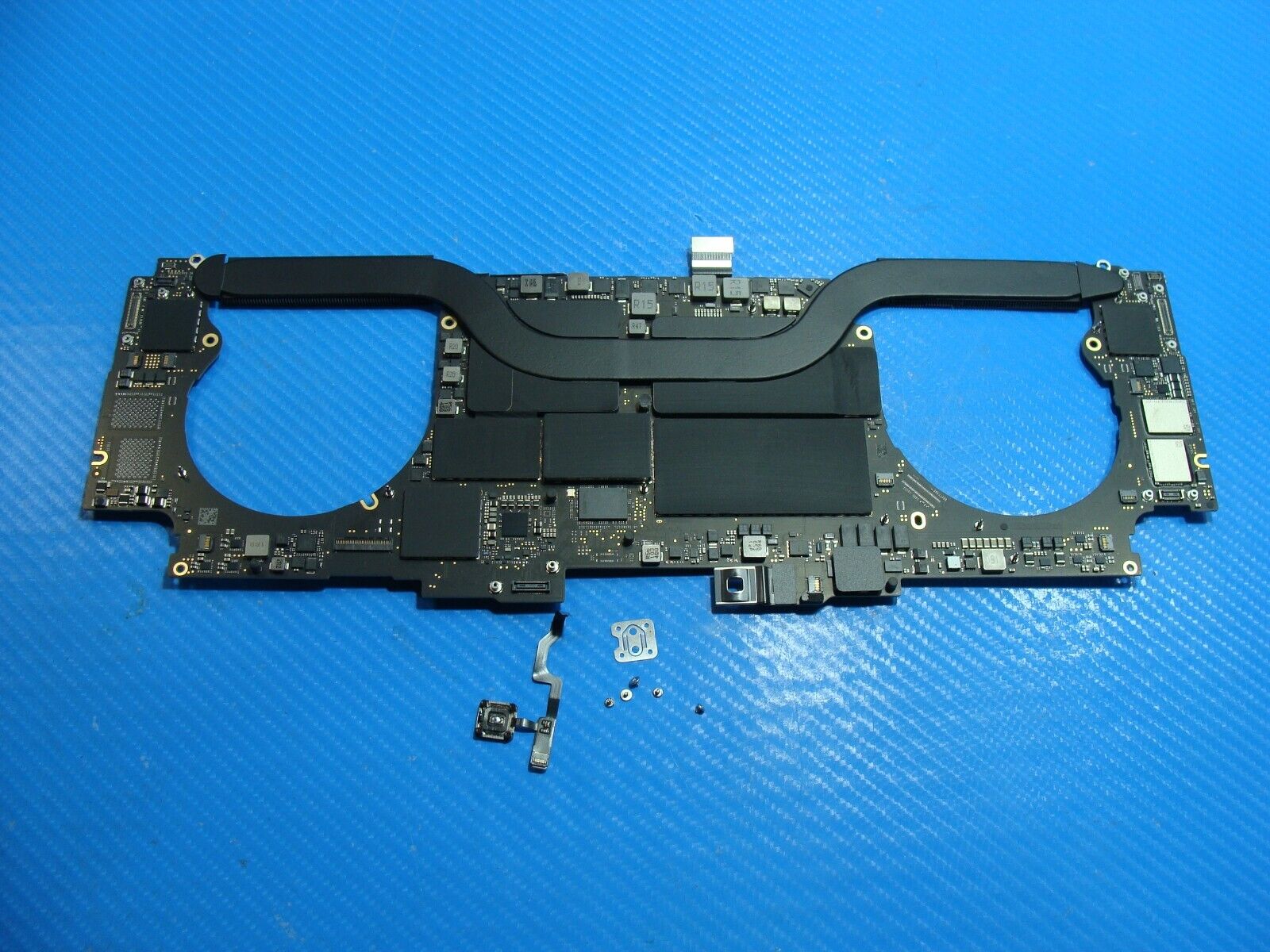 MacBook Pro A2141 16