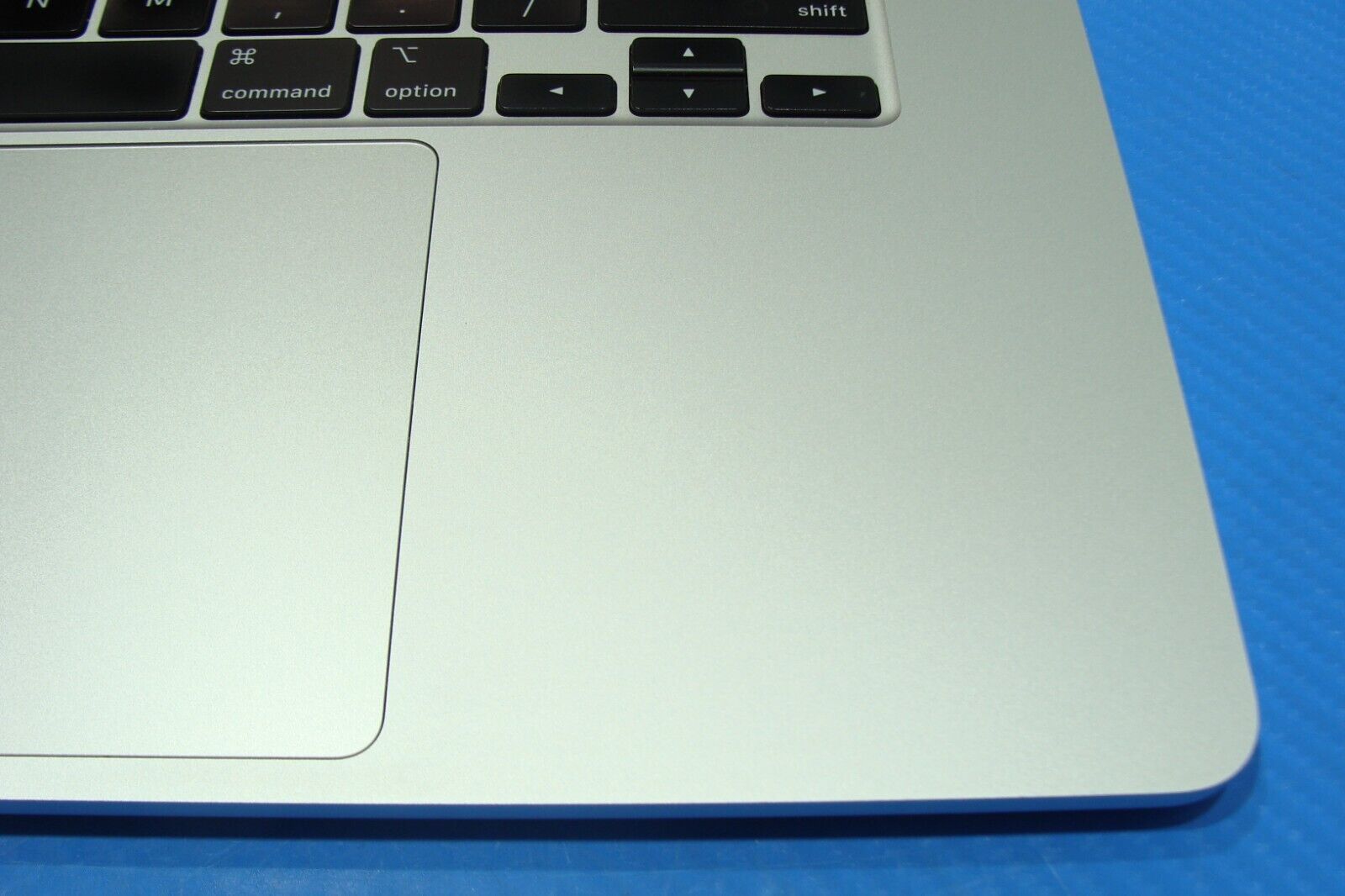 Apple MacBook Air A2941 (2023) 15