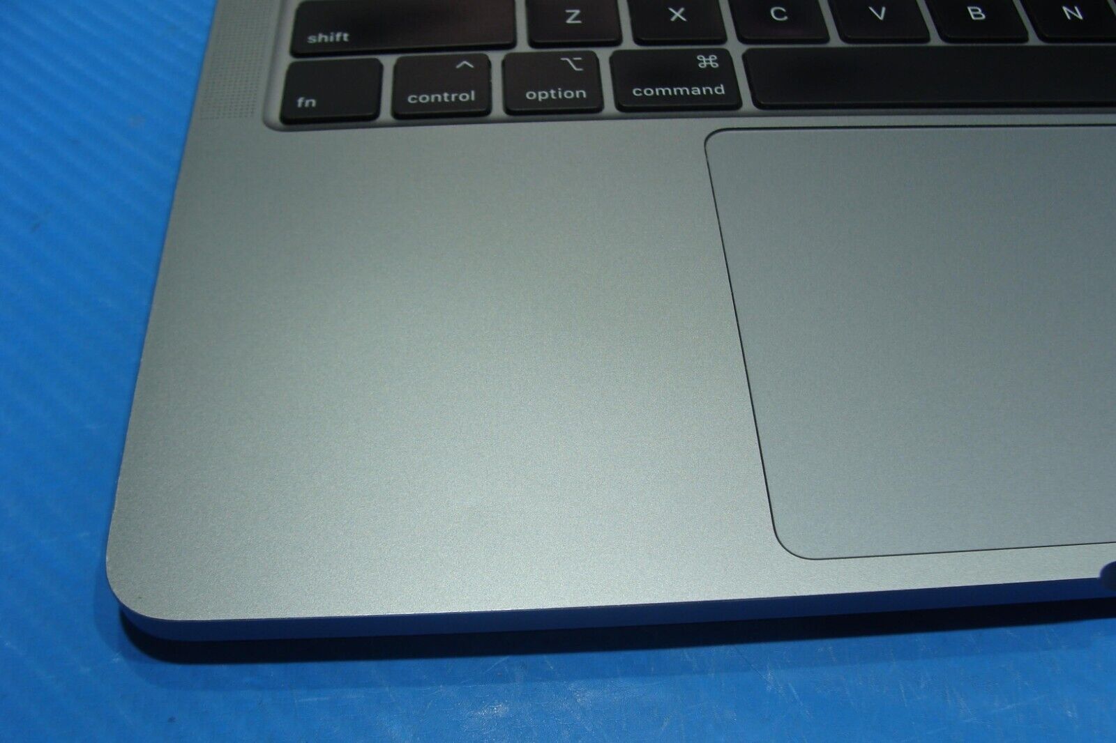 Apple MacBook Pro A2251 13