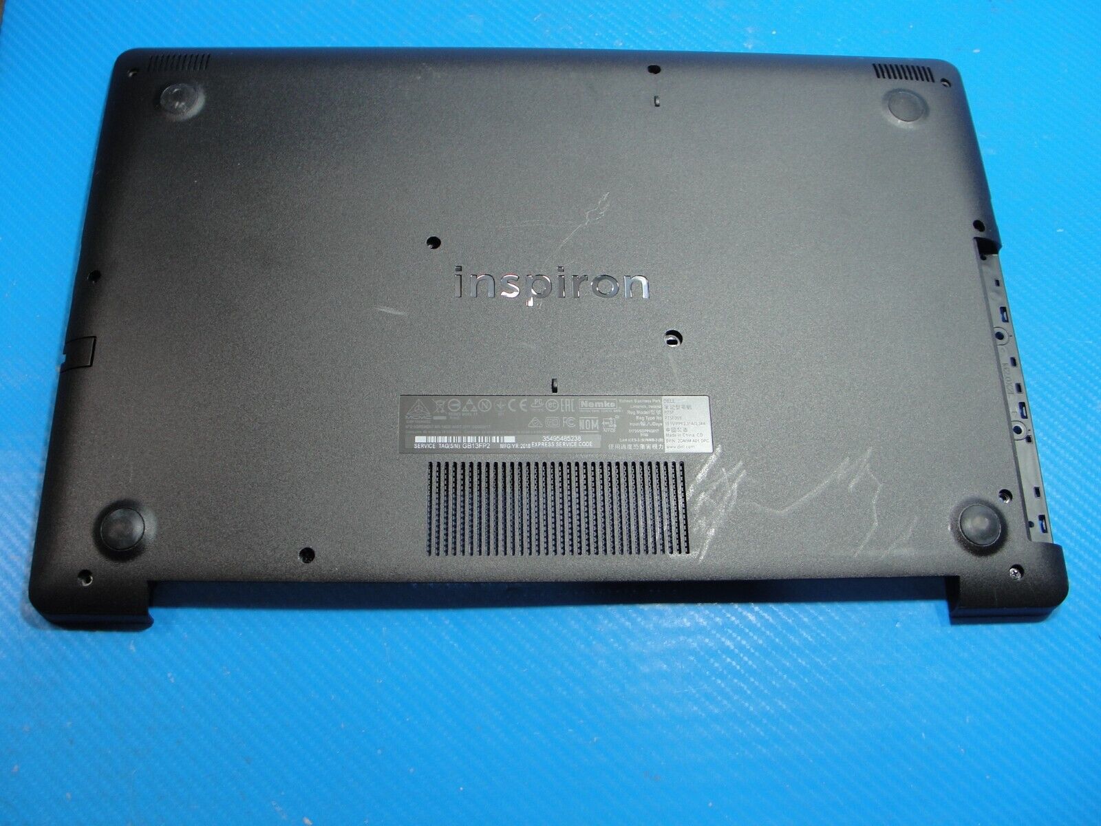 Dell Inspiron 15 5570 15.6