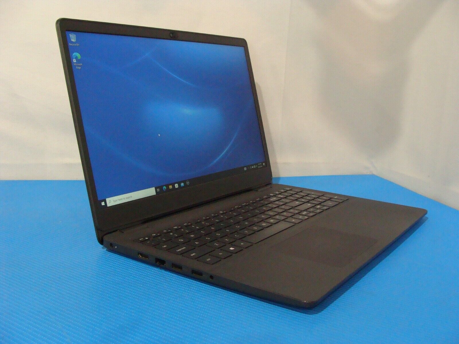 Dell Vostro 15 3500 15.6