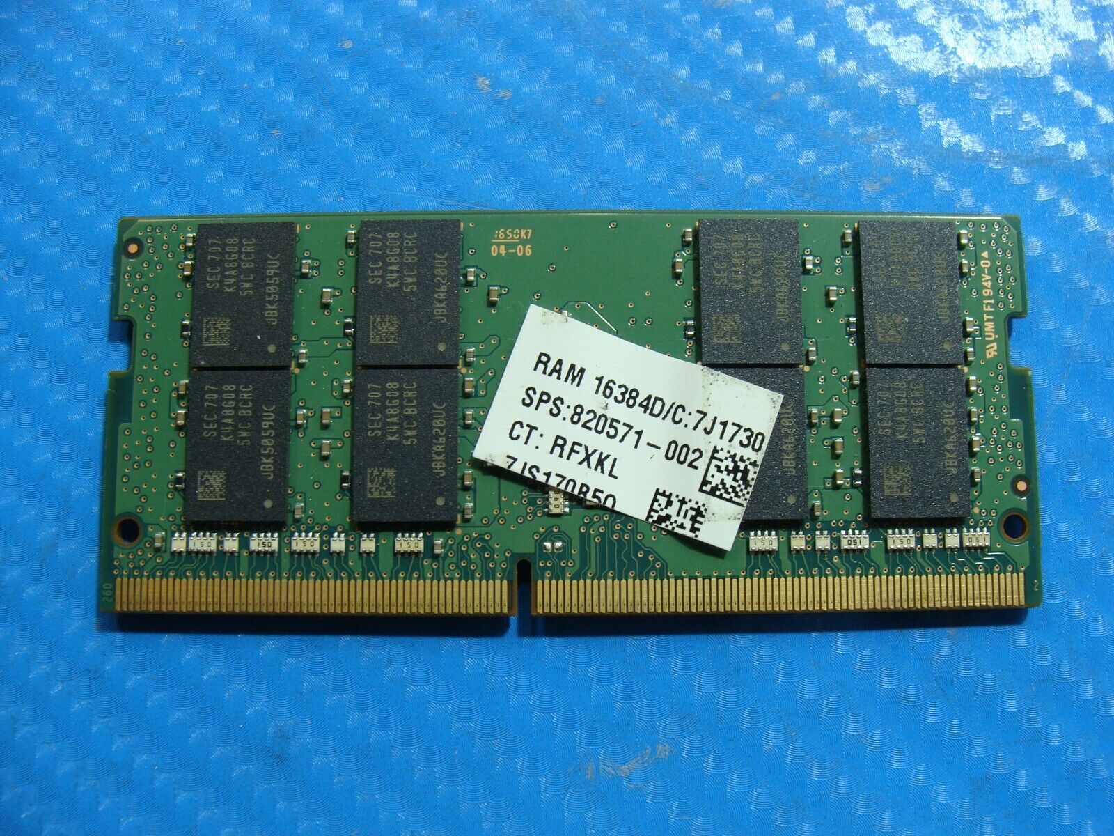 HP ZBook 15 G3 Samsung 16GB 2Rx8 PC4-2400T SO-DIMM Memory RAM M471A2K43CB1-CRC