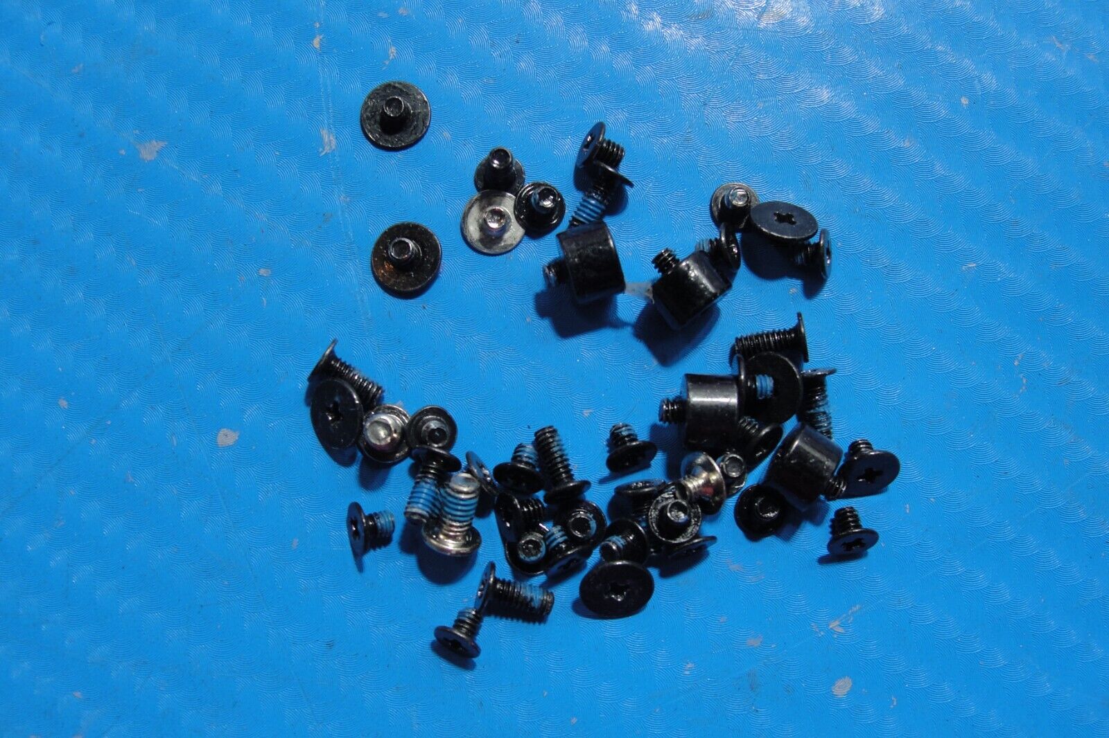 Lenovo ThinkPad 14” X1 Yoga 1st Gen Genuine Screw Set Screws for Repair ScrewSet