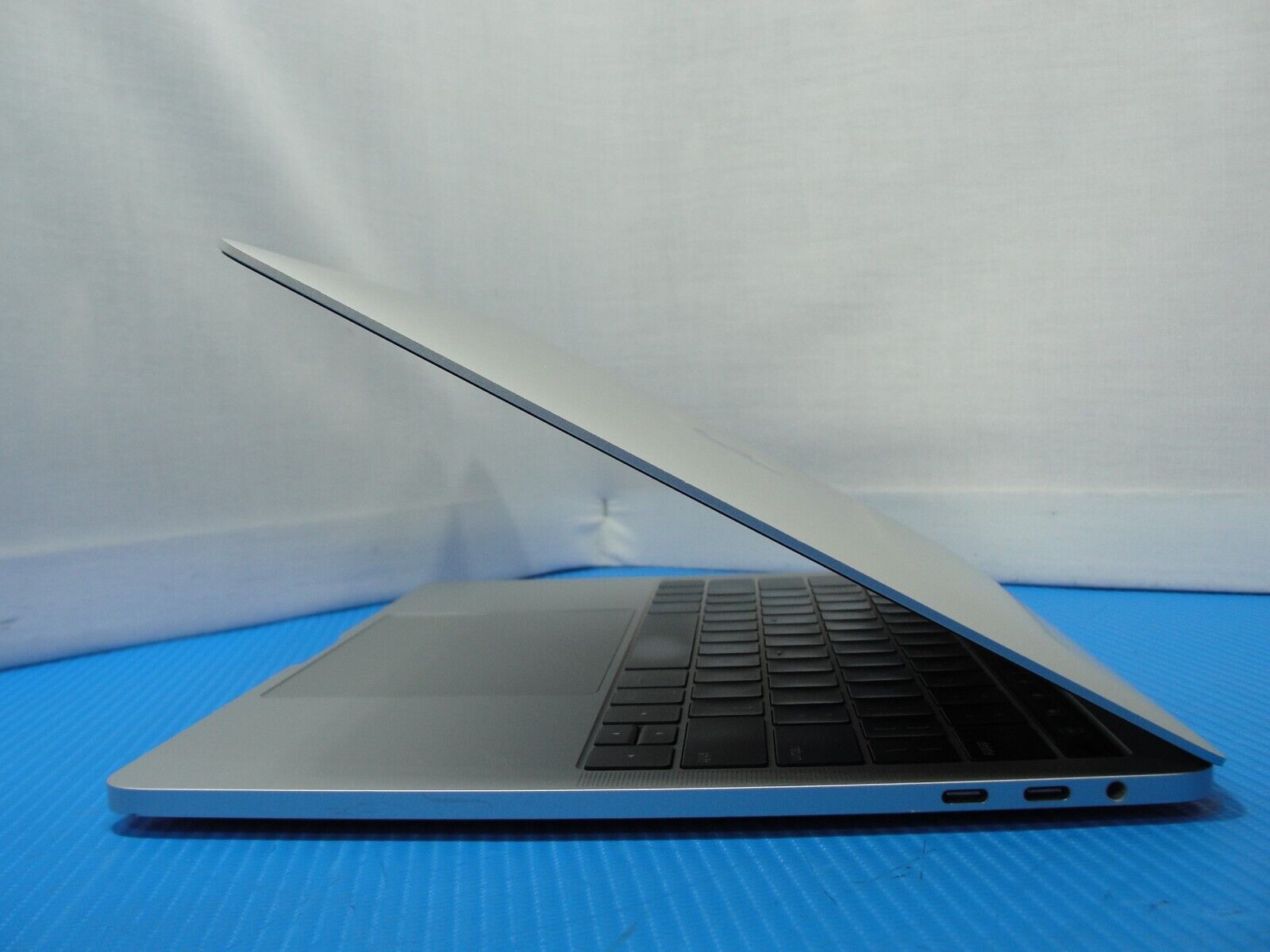 Apple MacBook Pro 13