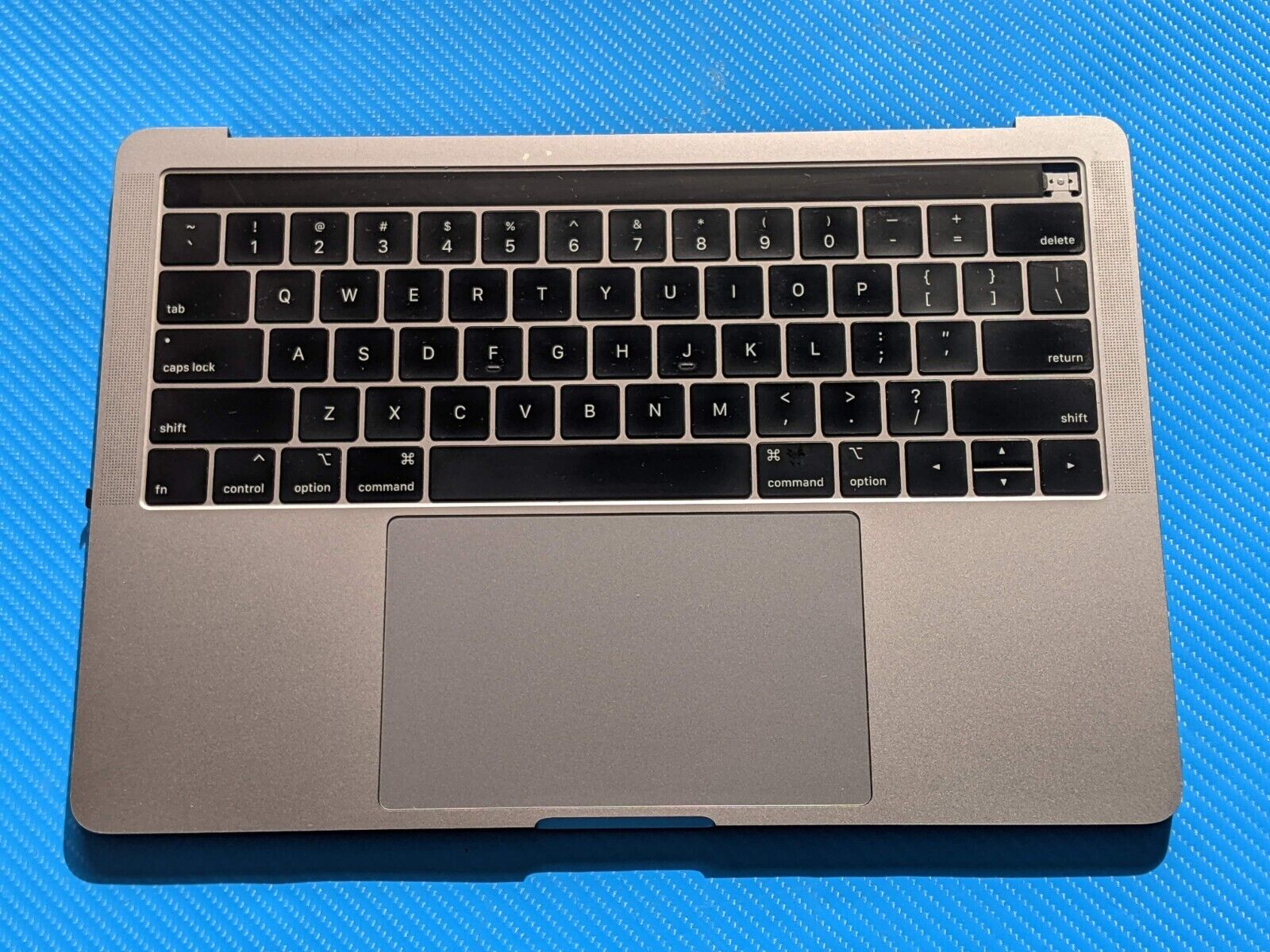 MacBook Pro A1989 2019 MV962LL/A 13