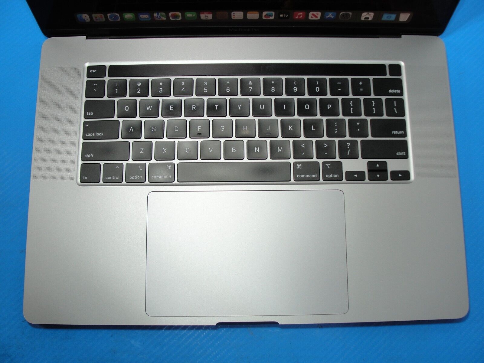 Apple MacBook Pro 16