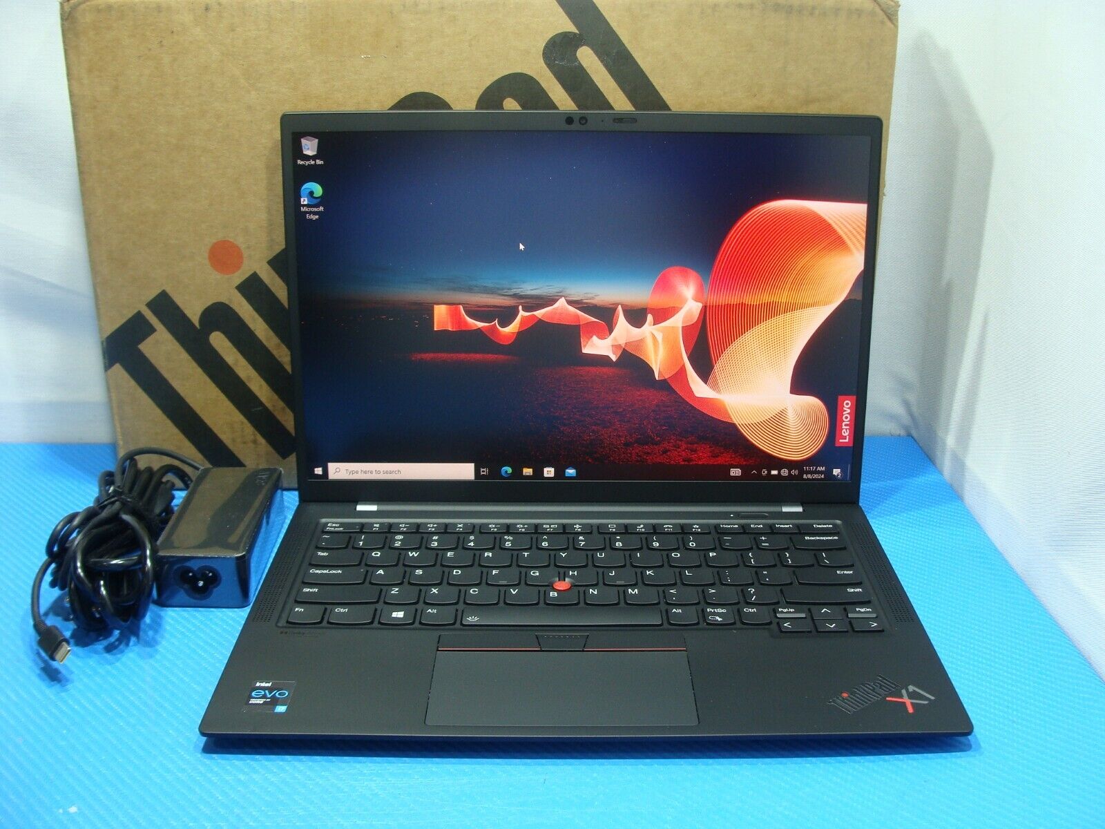 Lenovo ThinkPad X1 Carbon Gen 9 14