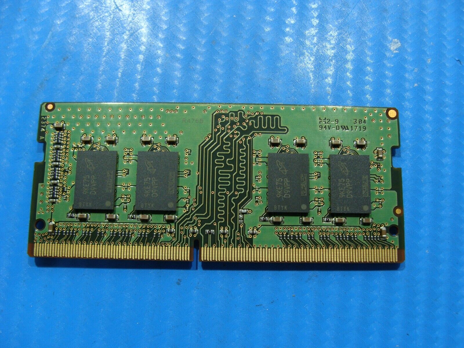 Dell 5270 AIO Micron 8GB 1Rx8 PC4-2666V Memory RAM SO-DIMM MTA8ATF1G64HZ-2G6E1