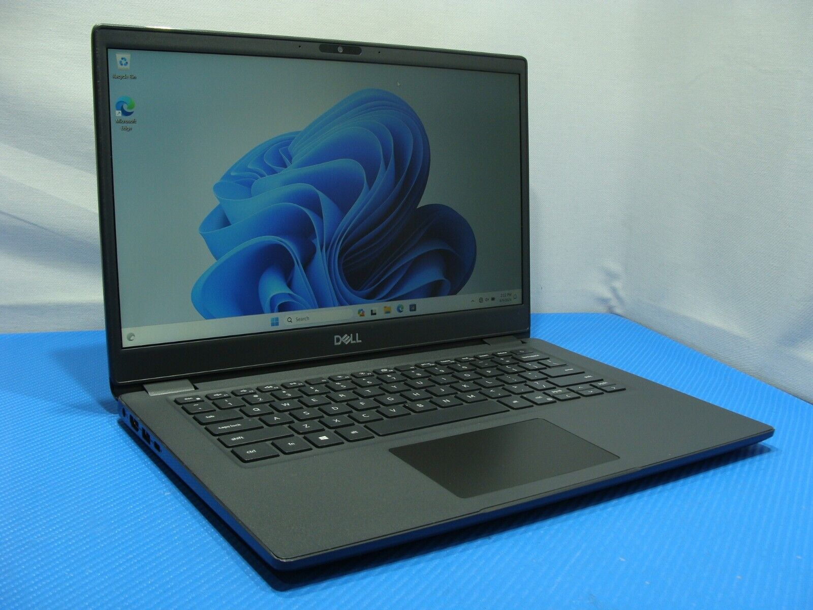 Dell Latitude 3410 laptop 14