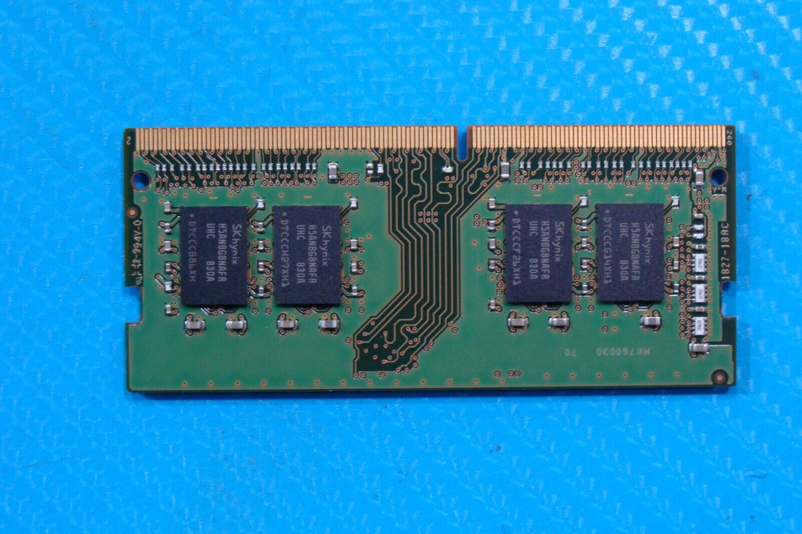 Dell 17 5770 SK Hynix 8GB 1Rx8 PC4-2400T Memory RAM SO-DIMM HMA81GS6AFR8N-UH