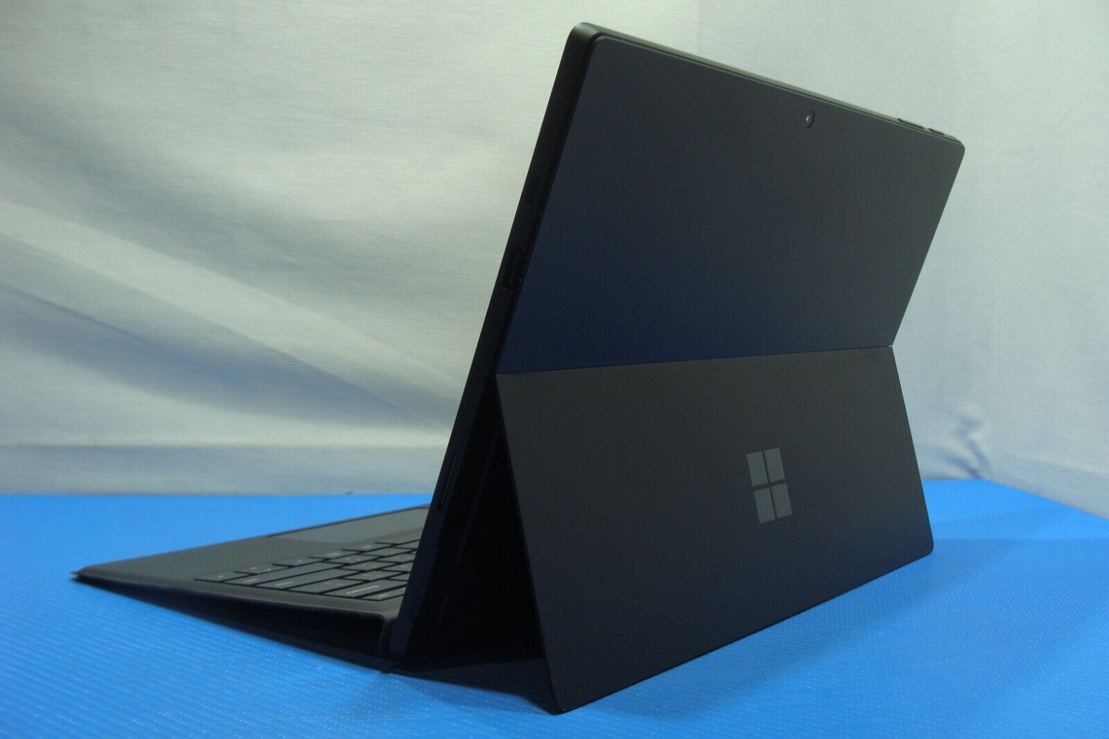 Microsoft Surface Pro 7 1866 12.3