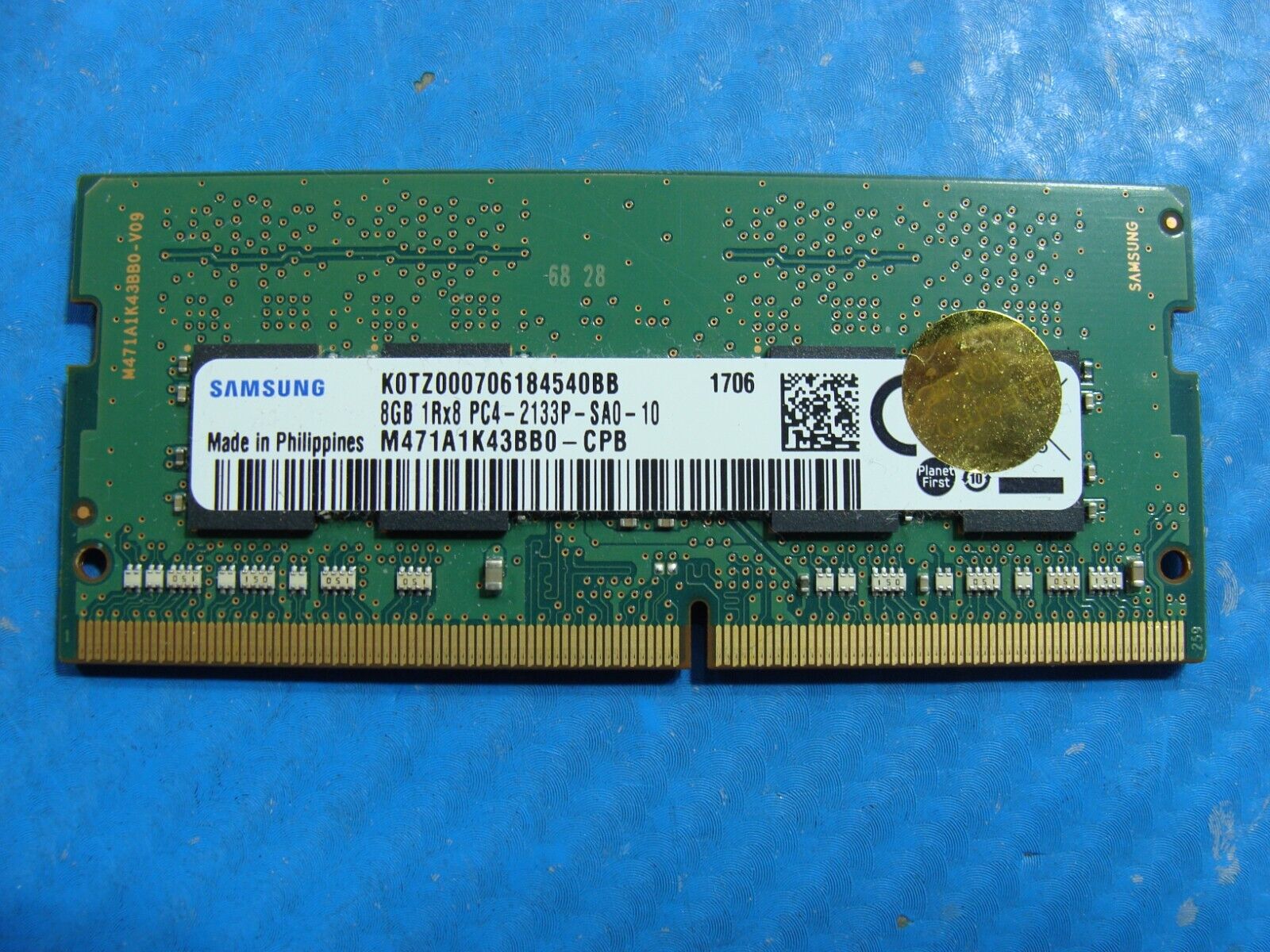 Samsung NP530E5M Samsung 8GB 1Rx8 PC4-2133P Memory RAM SO-DIMM M471A1K43BB0-CPB