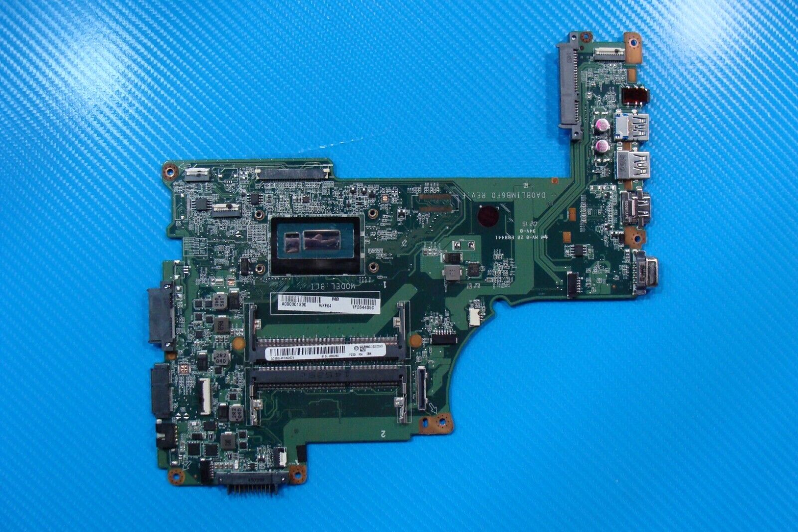 Toshiba Satellite L55-B5267 15.6