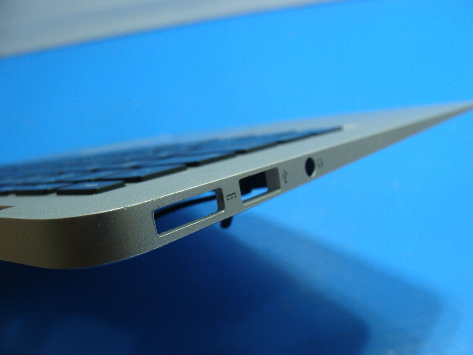 MacBook Air A1466 Early 2015 MJVE2LL/A 13