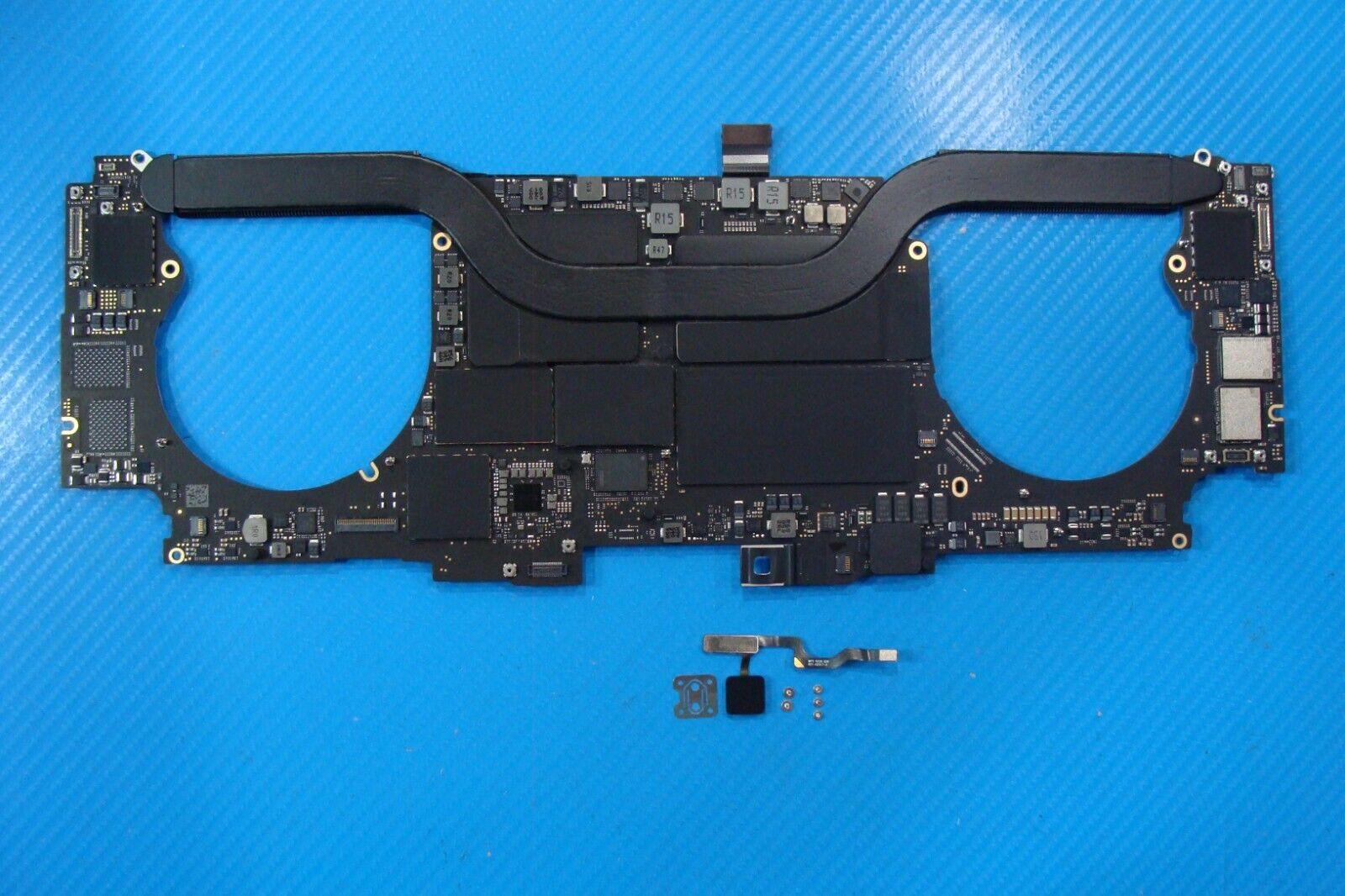 MacBook Pro A2141 16