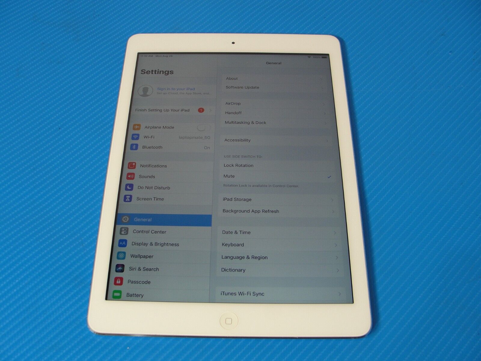 Apple iPad Air 1st Gen. 16GB, Wi-Fi, 9.7 in Silver MD A1474 MD788LL/A