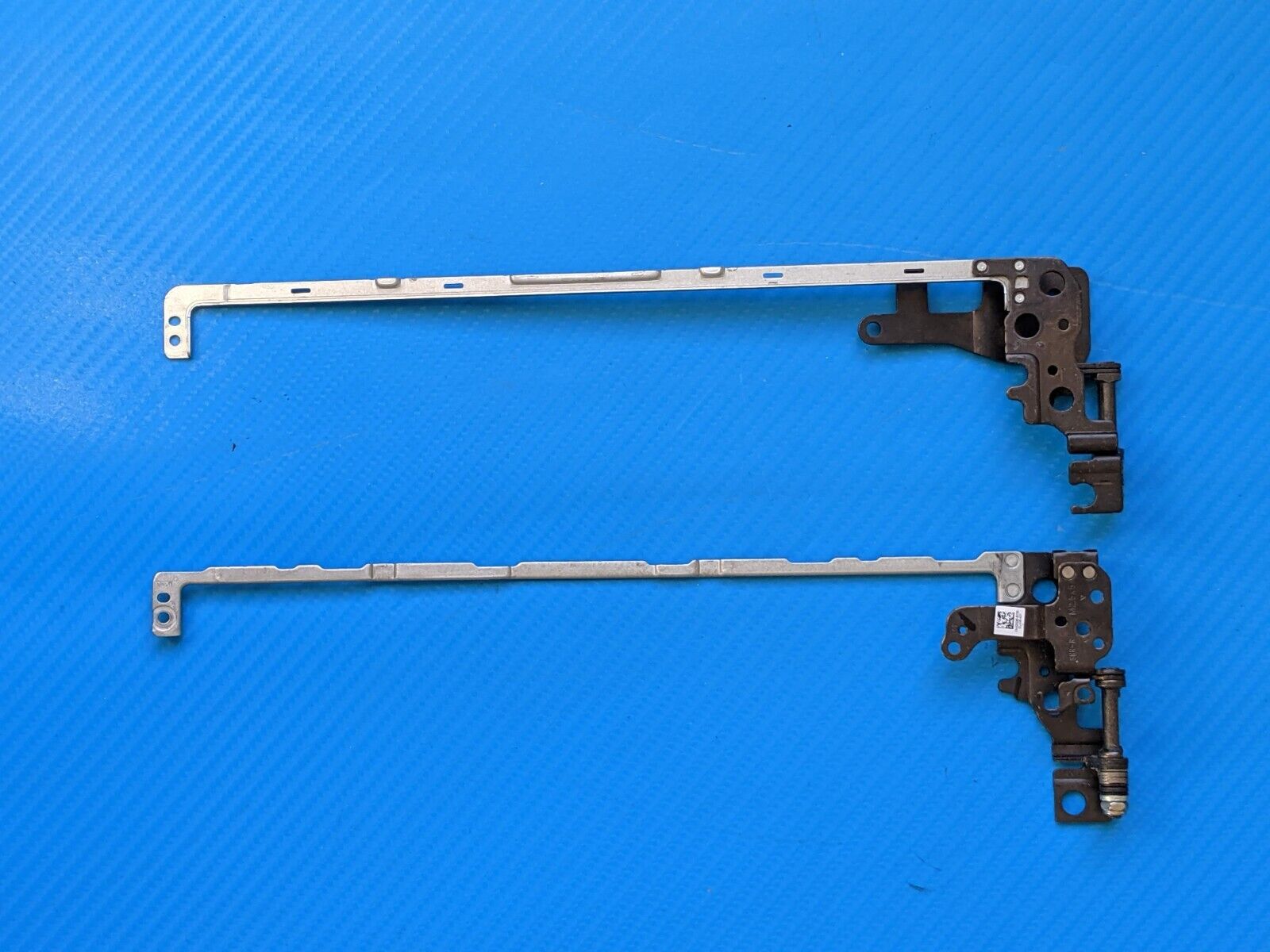 Dell Inspiron 15.6” 3590 LCD Left & Right Hinge Set Hinges w/Rails 3Y32X D0D85