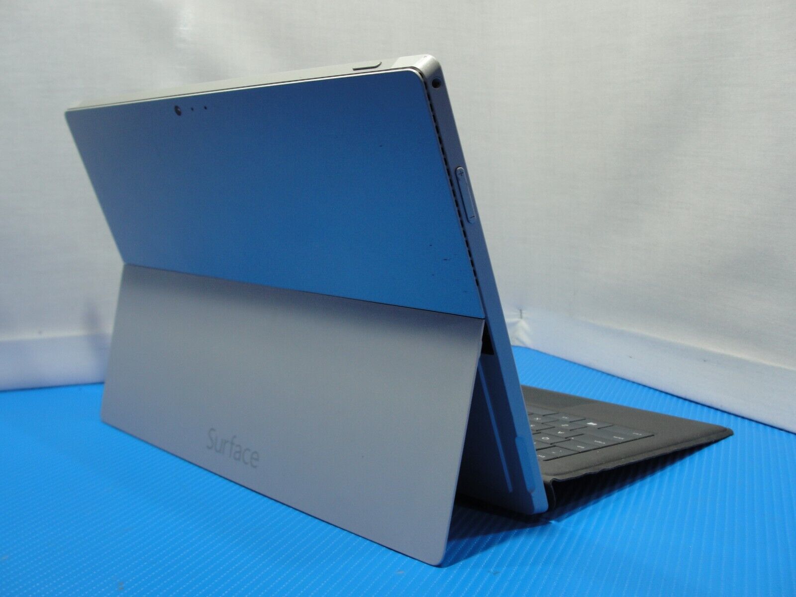 Microsoft Surface Pro 3 1631 12.3