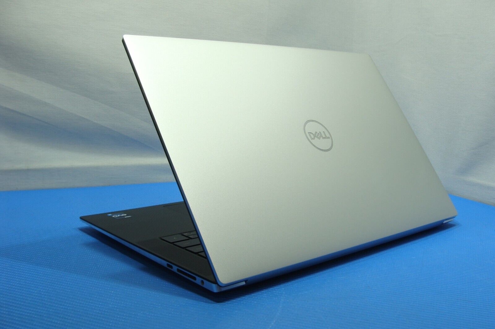 Dell XPS 15 9530 15.6