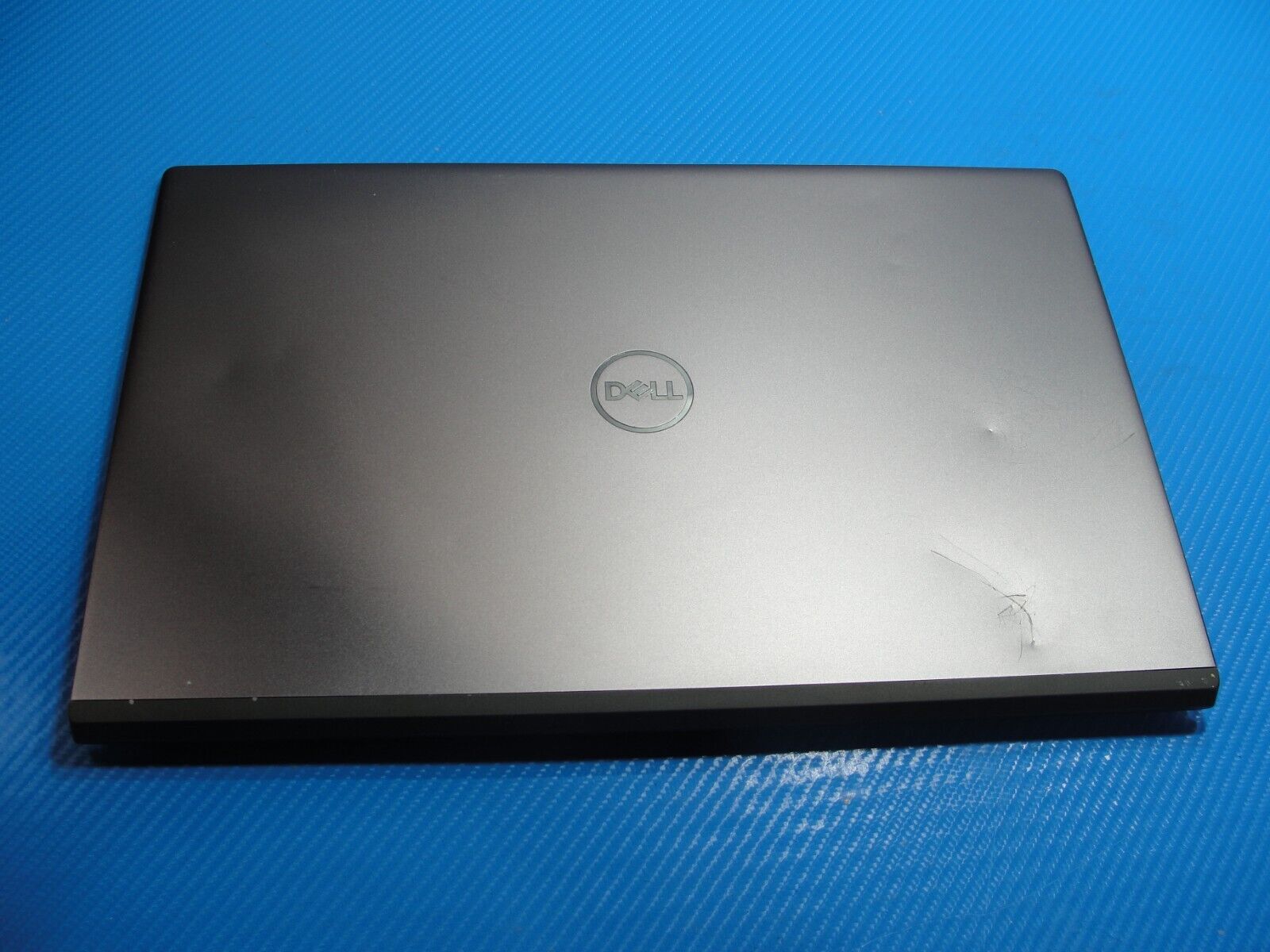 Dell Vostro 5502 15.6