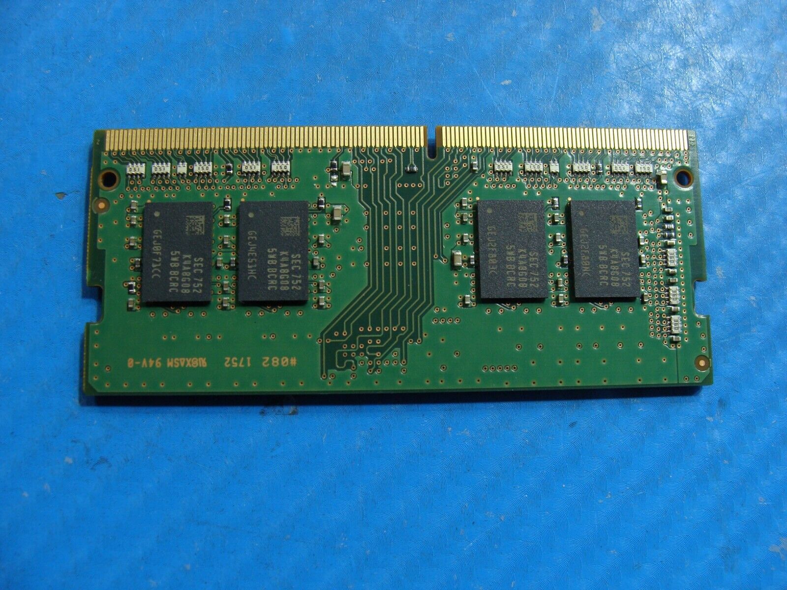 Dell 13 5379 Samsung 8GB 1Rx8 PC4-2400T Memory RAM SO-DIMM M471A1K43BB1-CRC