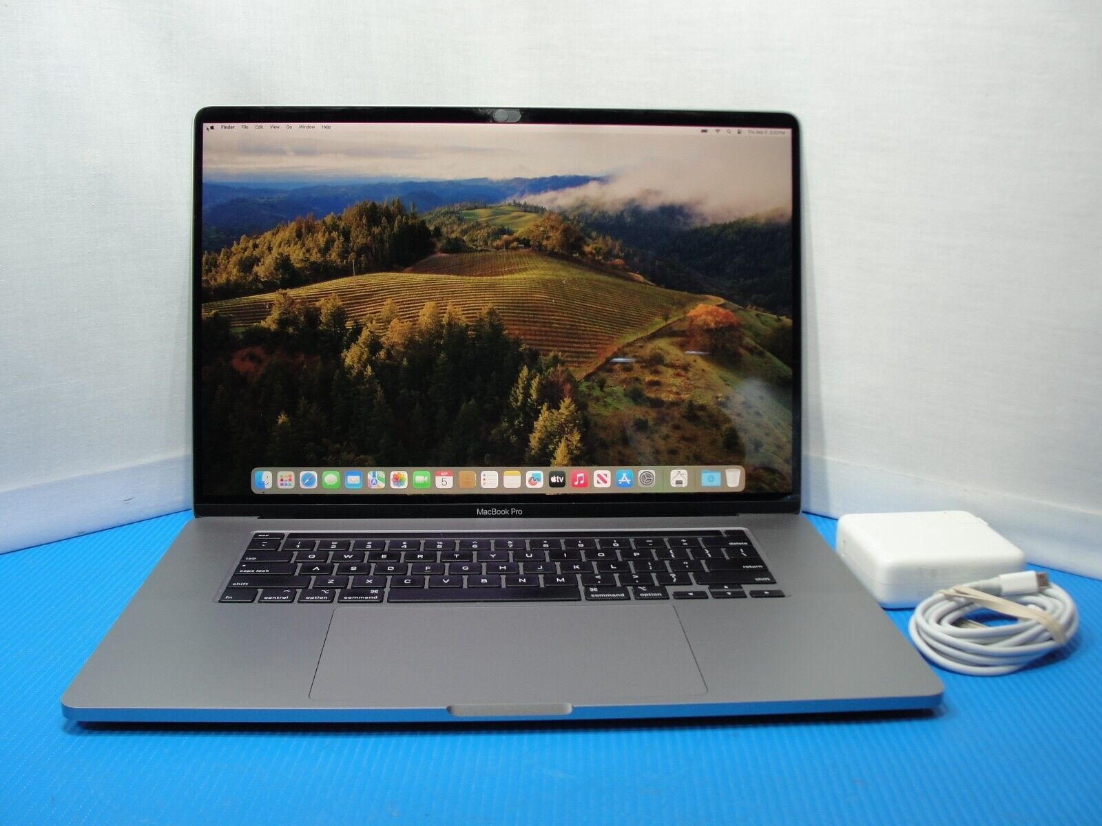 Apple MacBook Pro 16