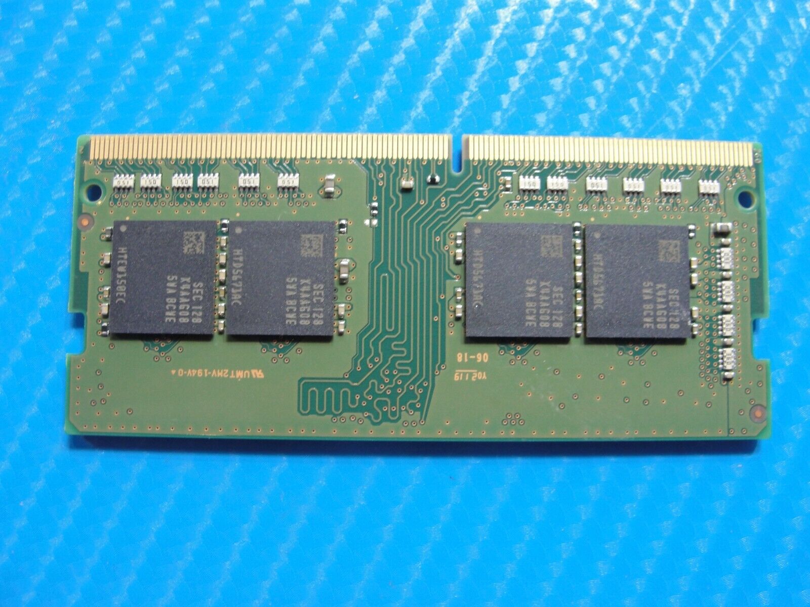 Dell 7550 Samsung 16GB 1Rx8 PC4-3200AA Memory RAM SO-DIMM M471A2G43AB2-CWE