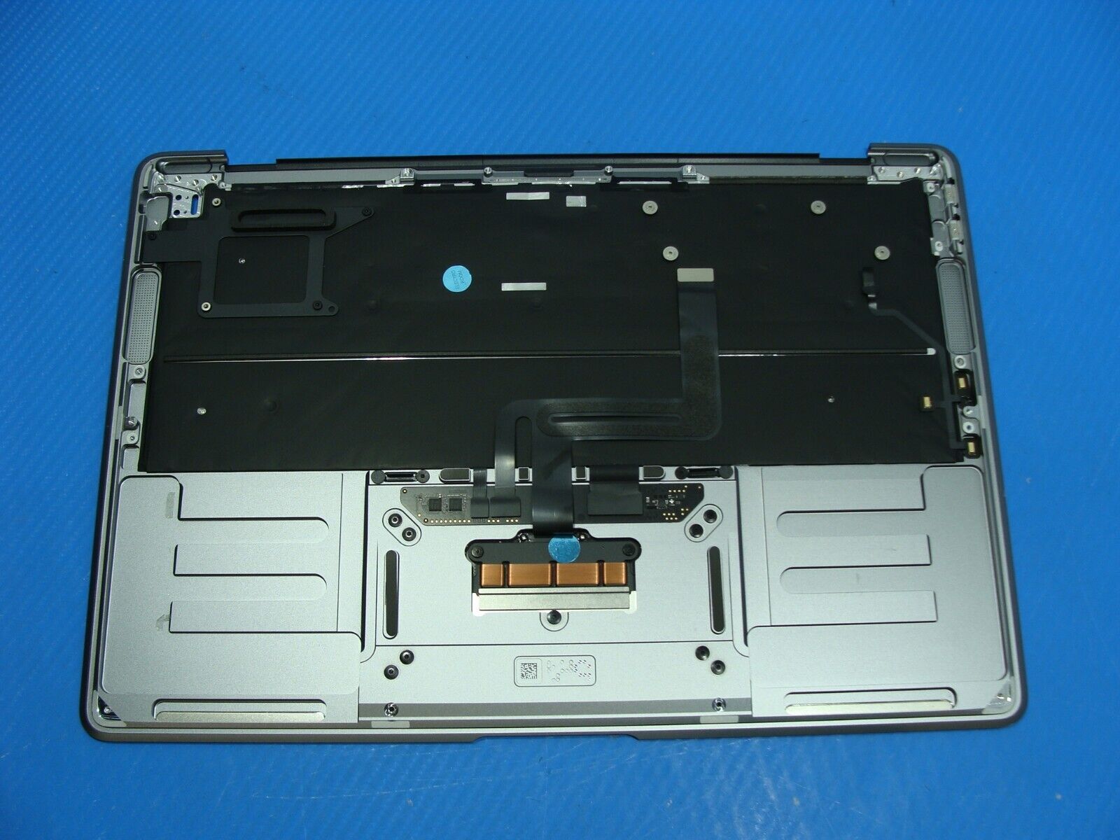 MacBook Air A2337 2020 MGN63LL/A 13