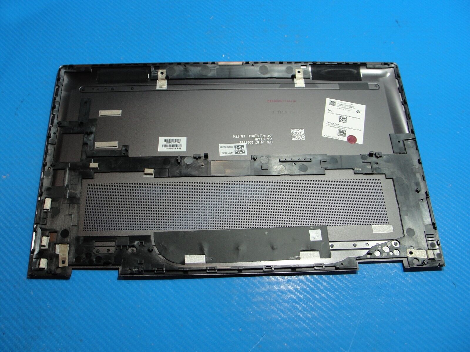 HP Envy x360 2 in 1 15-fh0023 15.6