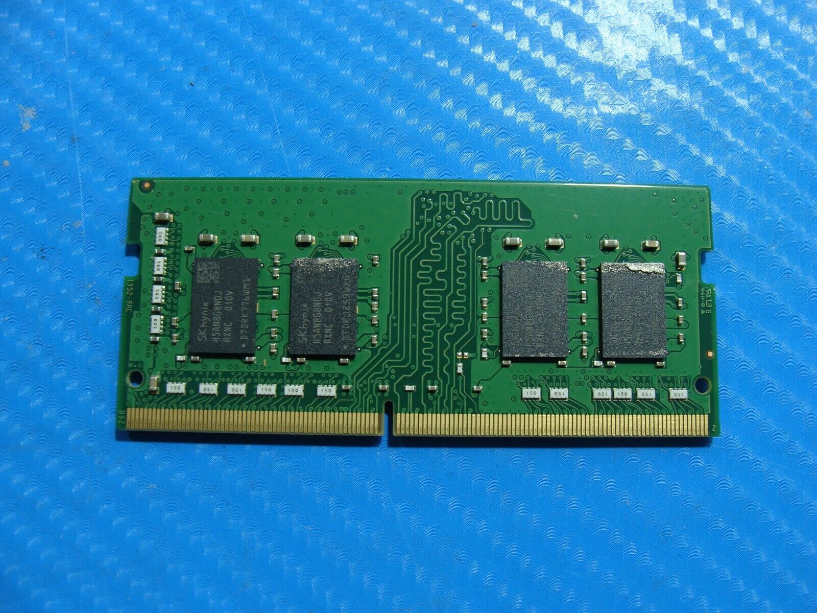 Dell 5000 2in1 Samsung 8GB 1Rx8 PC4-3200AA Memory RAM SO-DIMM HMA81GS6DJR8N-XN