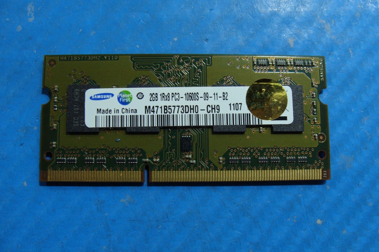 MacBook Pro A1286 Samsung 2GB PC3-10600S SO-DIMM Memory RAM M471B5773DH0-CH9