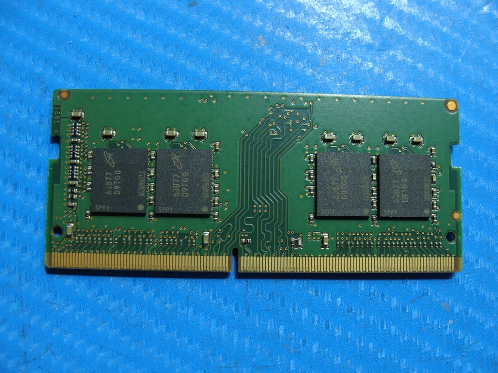 Dell 17 R3 Micron 4Gb 1Rx8 Memory Ram So-Dimm PC4-2133P MTA8ATF51264HZ-2G1B1