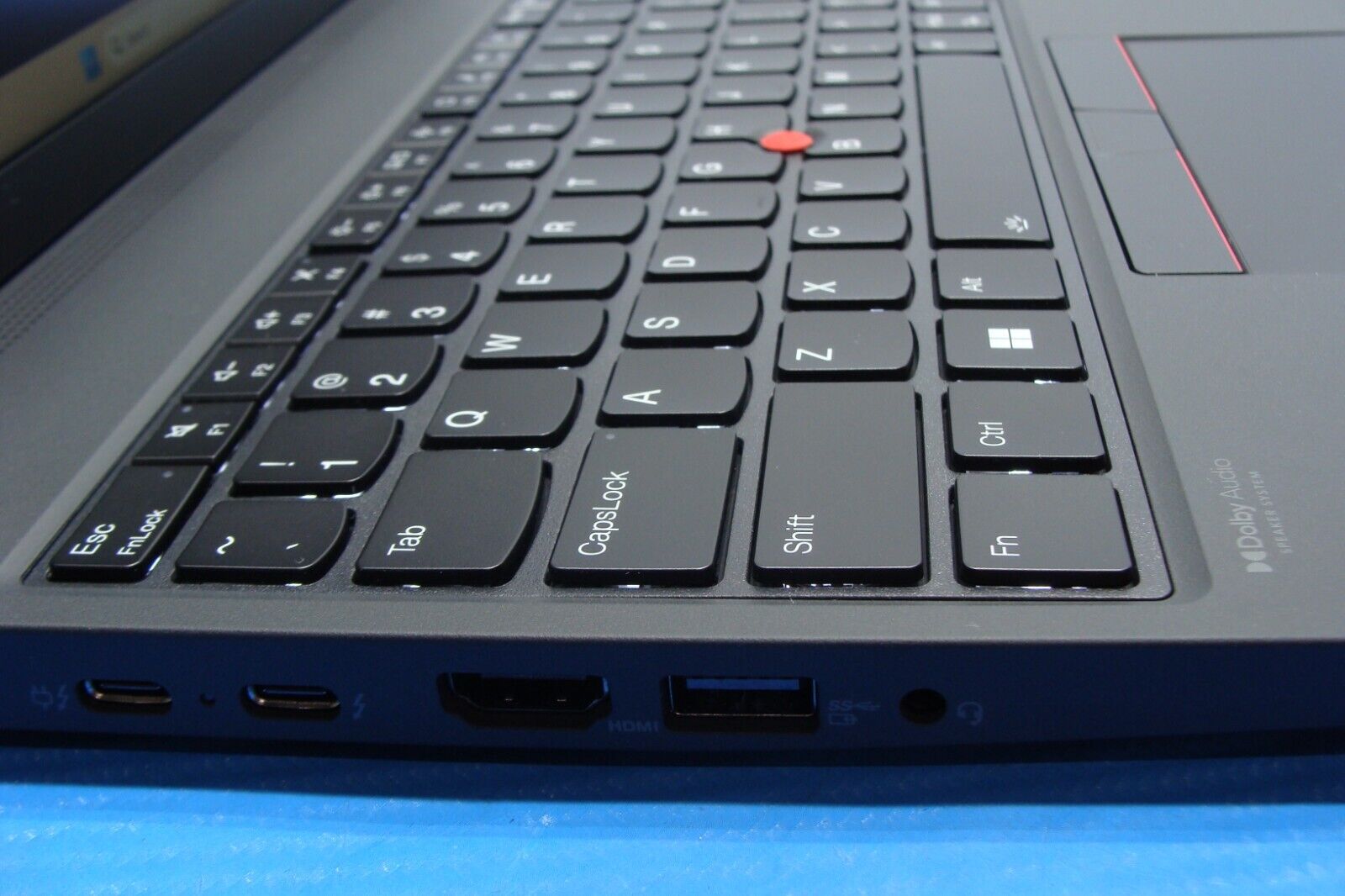 Lenovo ThinkPad P16s Gen 1 16