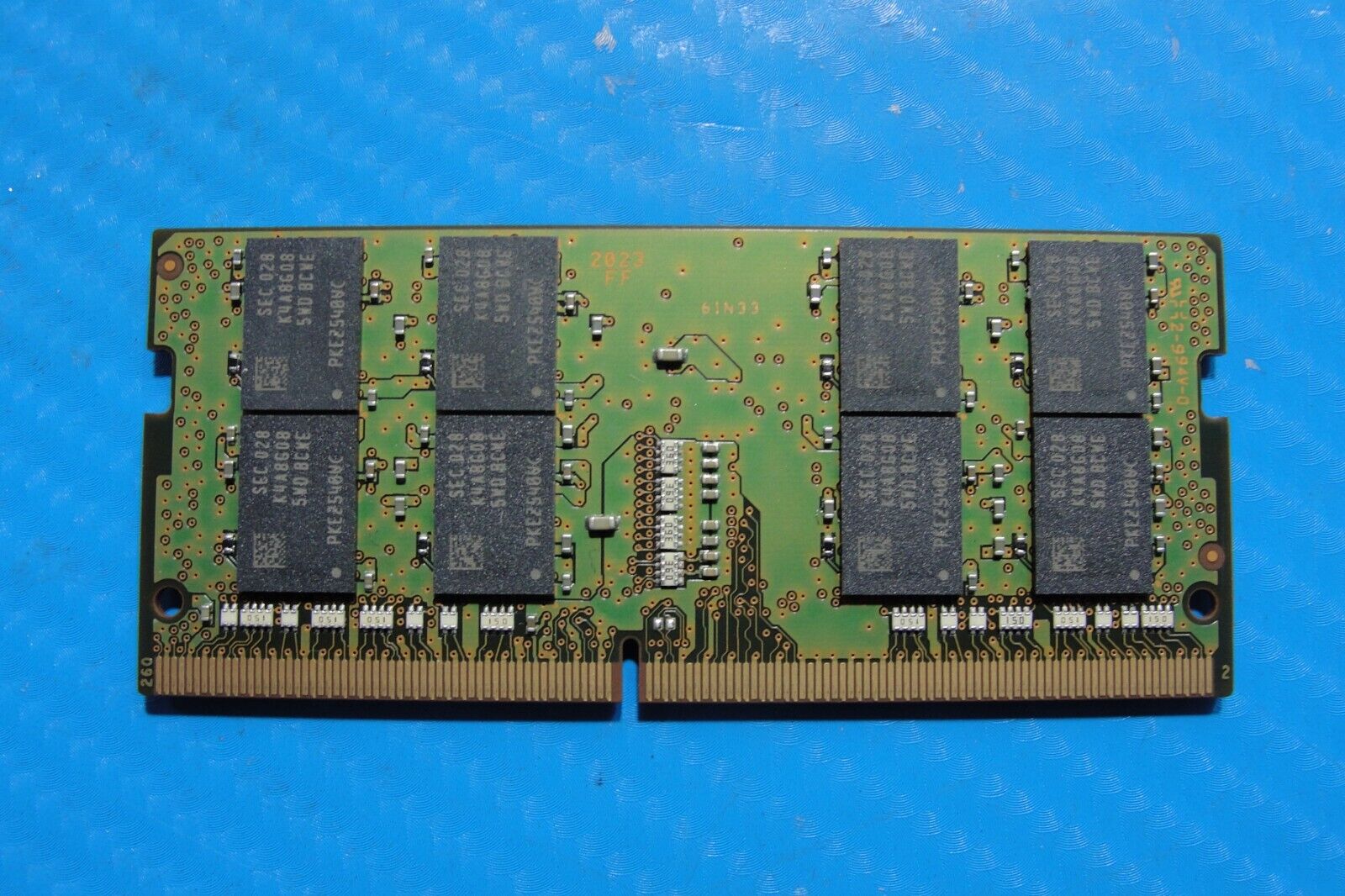 Dell 3551 Samsung 16GB 2Rx8 PC4-3200AA SO-DIMM Memory RAM M471A2K43DB1-CWE