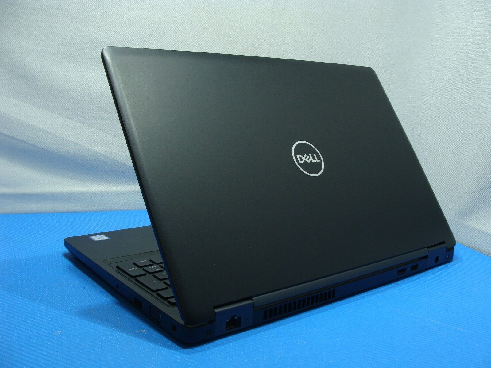 DELL LATITUDE 5591 15.6