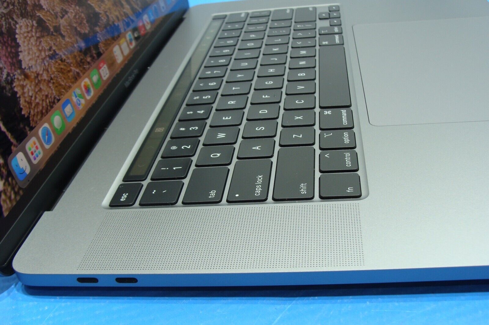 Apple MacBook Pro A2141 16